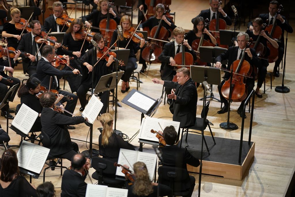 Orchestre Philharmonique de Radio France Mikko Franck - Home