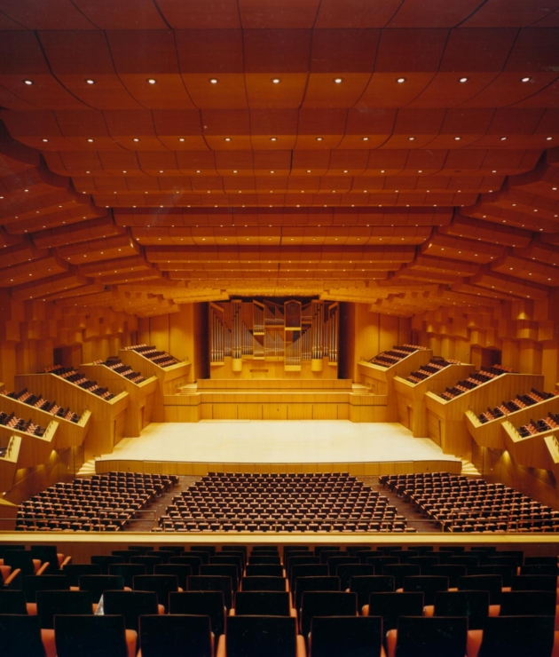 MMA-Christos Lambrakis Hall_c-Καραμανιαν-1 - site