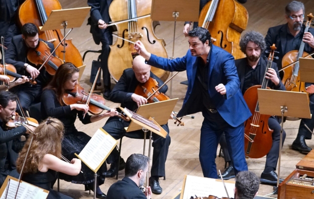 oi_mousikoi_tis_Kameratas_Giorgos_Petrou_