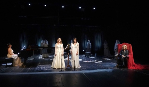 Αθάνατη Αγαπημένη