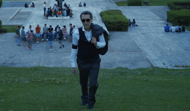 Σπύρος Βραχωρίτης Το φάντασμα της Ελευθερίας, 2021 Βιντεοστιγμιότυπο Μάκης Φάρος