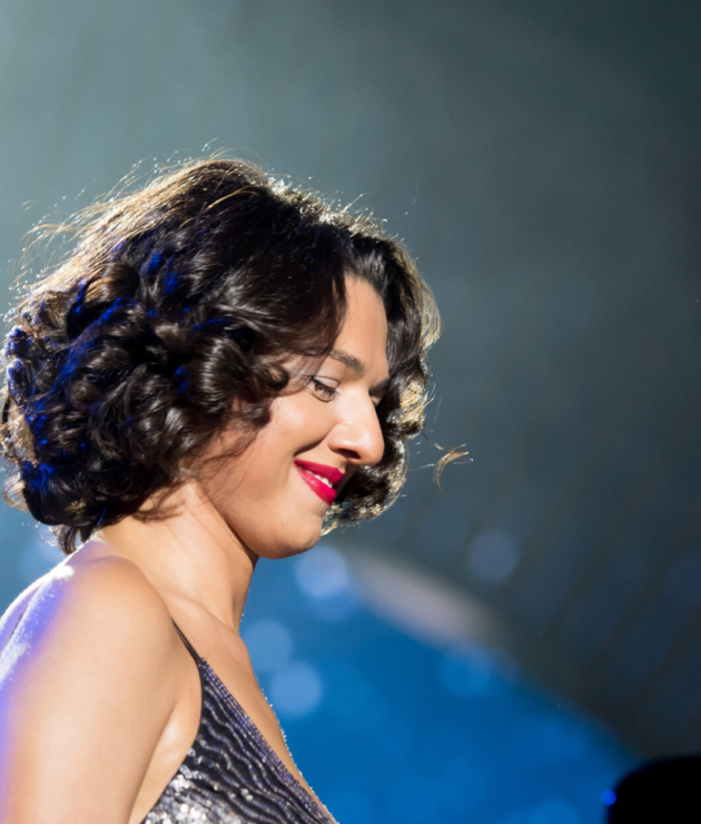 Khatia_Buniatishvili_-_Global_Citizen_Festival_Hamburg_06-CC-(c)Frank Schwichtenberg
