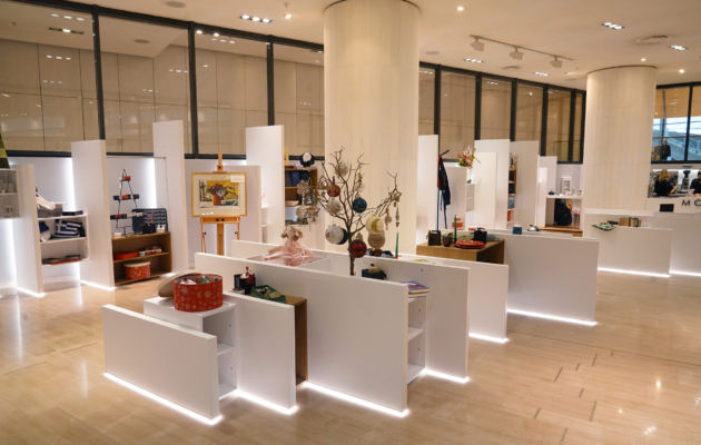 MShop - interior2-(c)Akriviadis