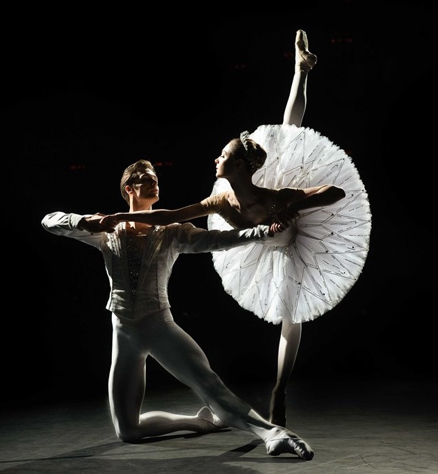 A.Kovaleva_J.Tissi(c)NataliaVoronova