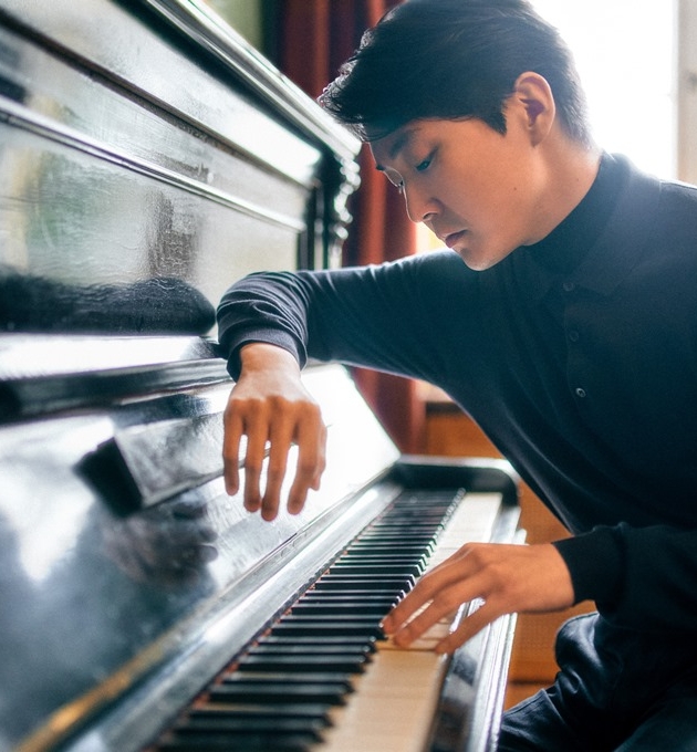 Seongjin_Cho_c_Christopher_Koestlin_