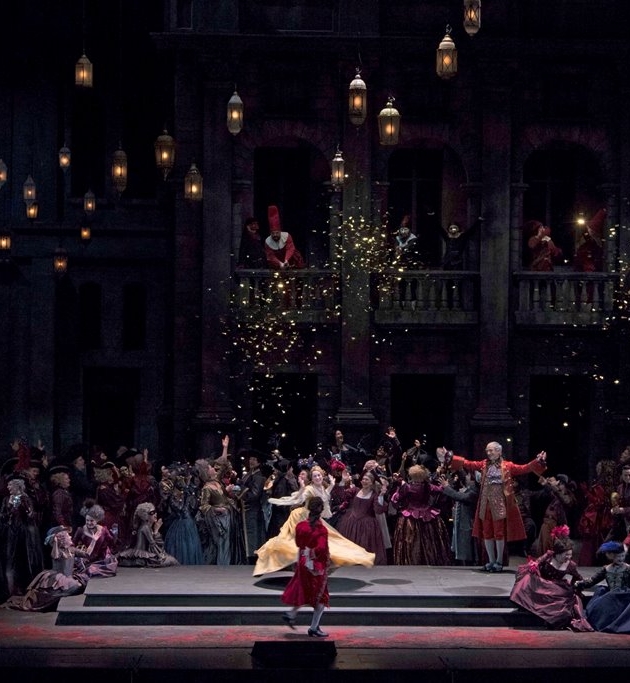 RomBX1074_0555 cr Beth Bergman