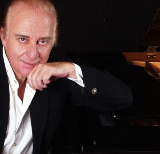 Γιώργος Χατζηνάσιος