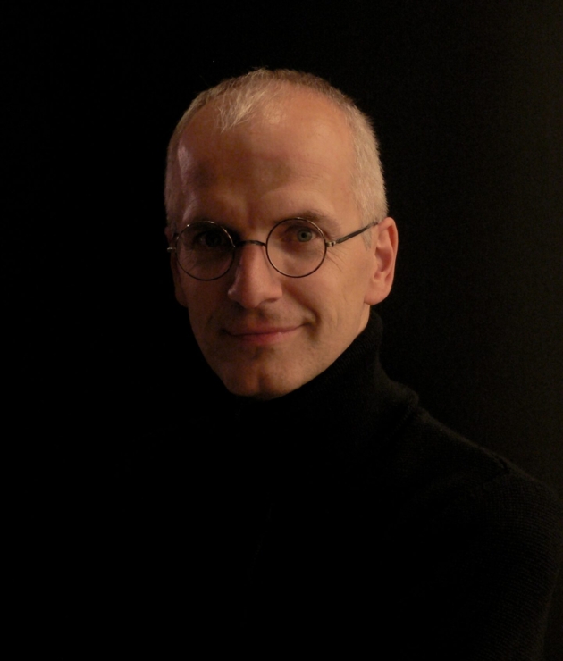 WINFRIED BOENIG Portrait (c)hoch