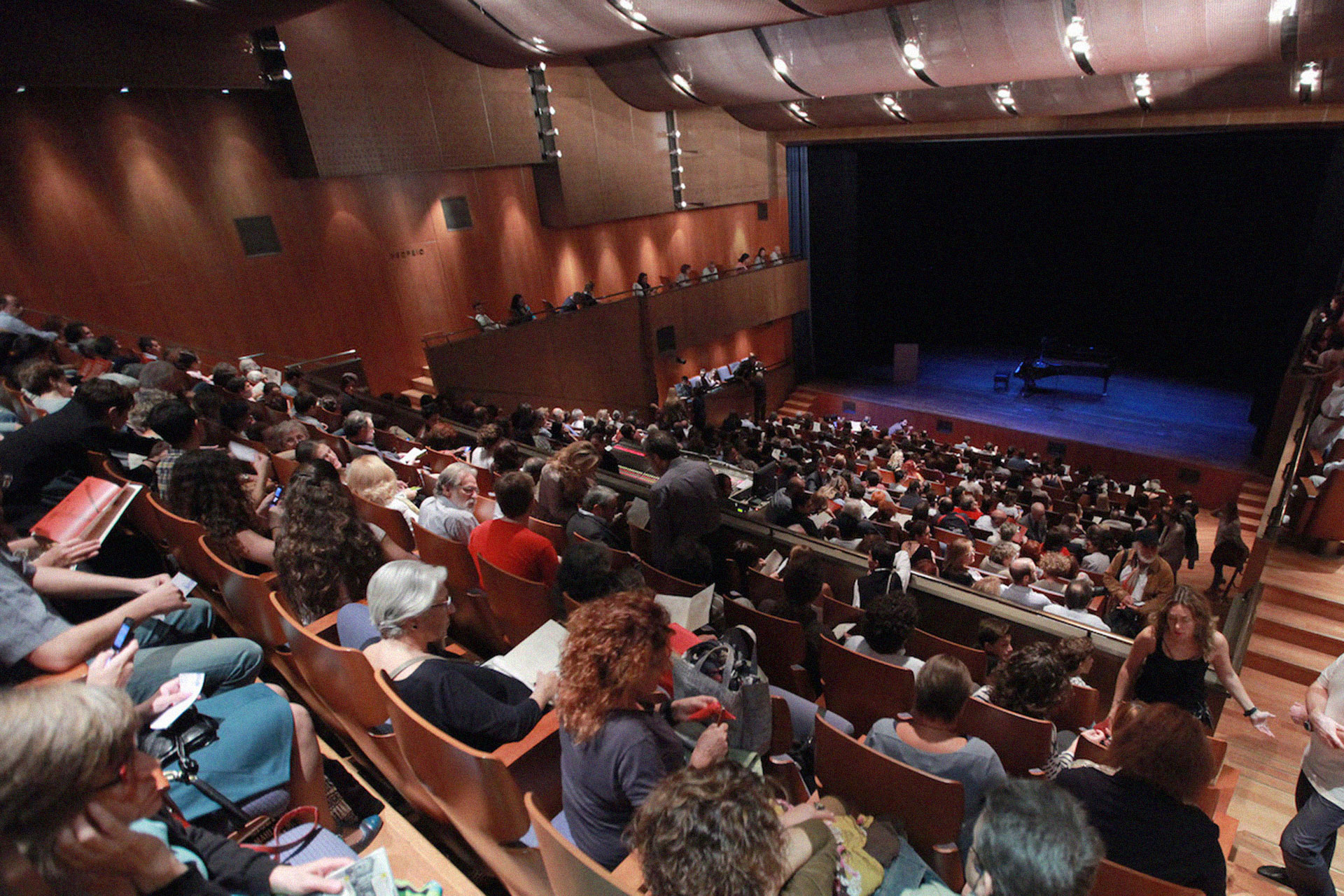 Nikos_Skalkotas_Hall_c_akriviadis_12615-007p-web_new9