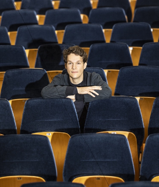 photo Lukas Sternath_5∏ Thomas Rabsch_mobile