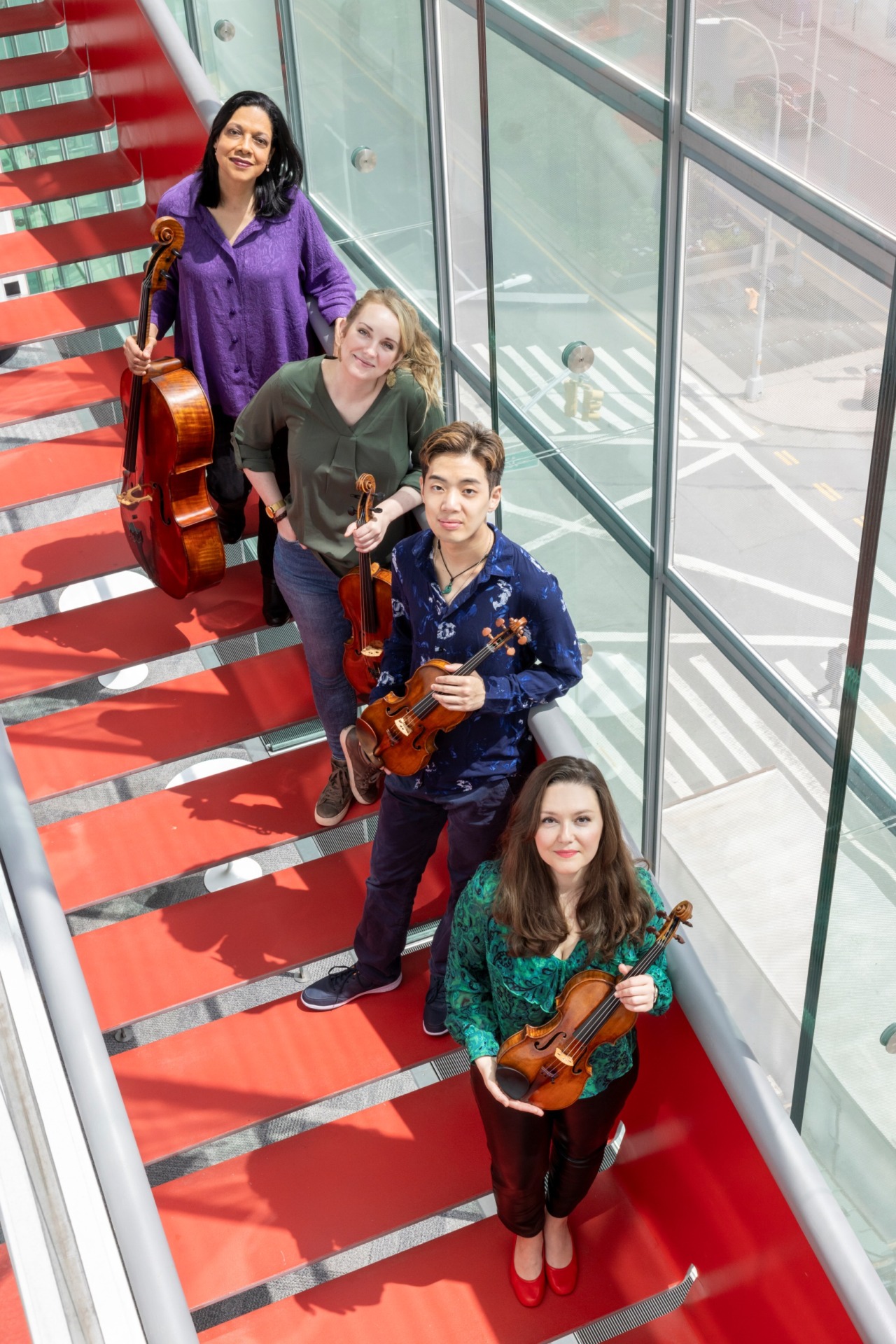 JuilliardQuartet_04_copyright_RachelPapo_staircase Mobile