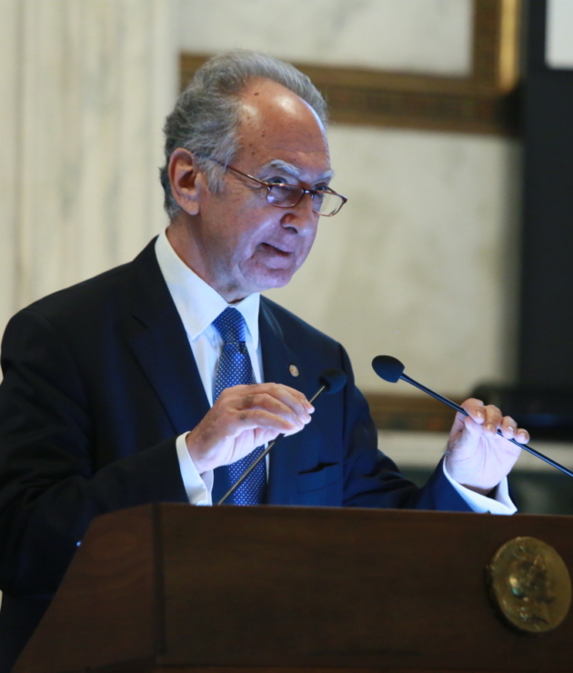 25-26_Πασχάλης Κιτρομηλίδης