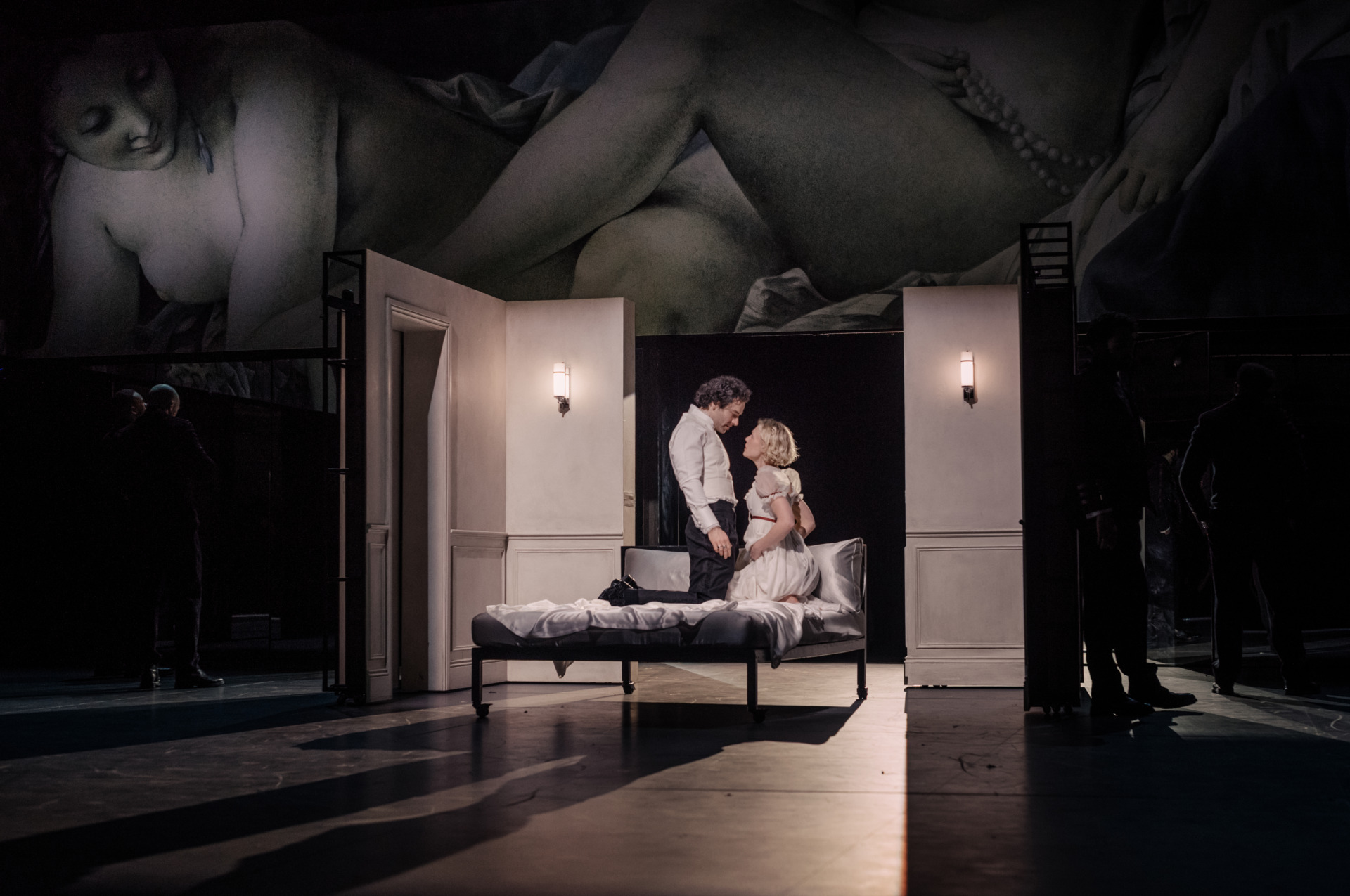 ΜΜΑ 26-27- NT-Liaisons-Aidan Turner (Vicomte de Valmont) and Hannah van der Westhuysen (Cécile de Volanges) in Les Liaisons Dangereuses at the National Theatre. Photographer Sarah Lee LLD016 (1)