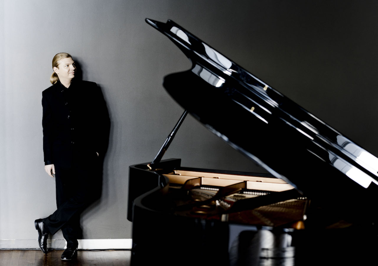 Denis Kozukhin 2016PianistPhoto: Marco Borggreve
