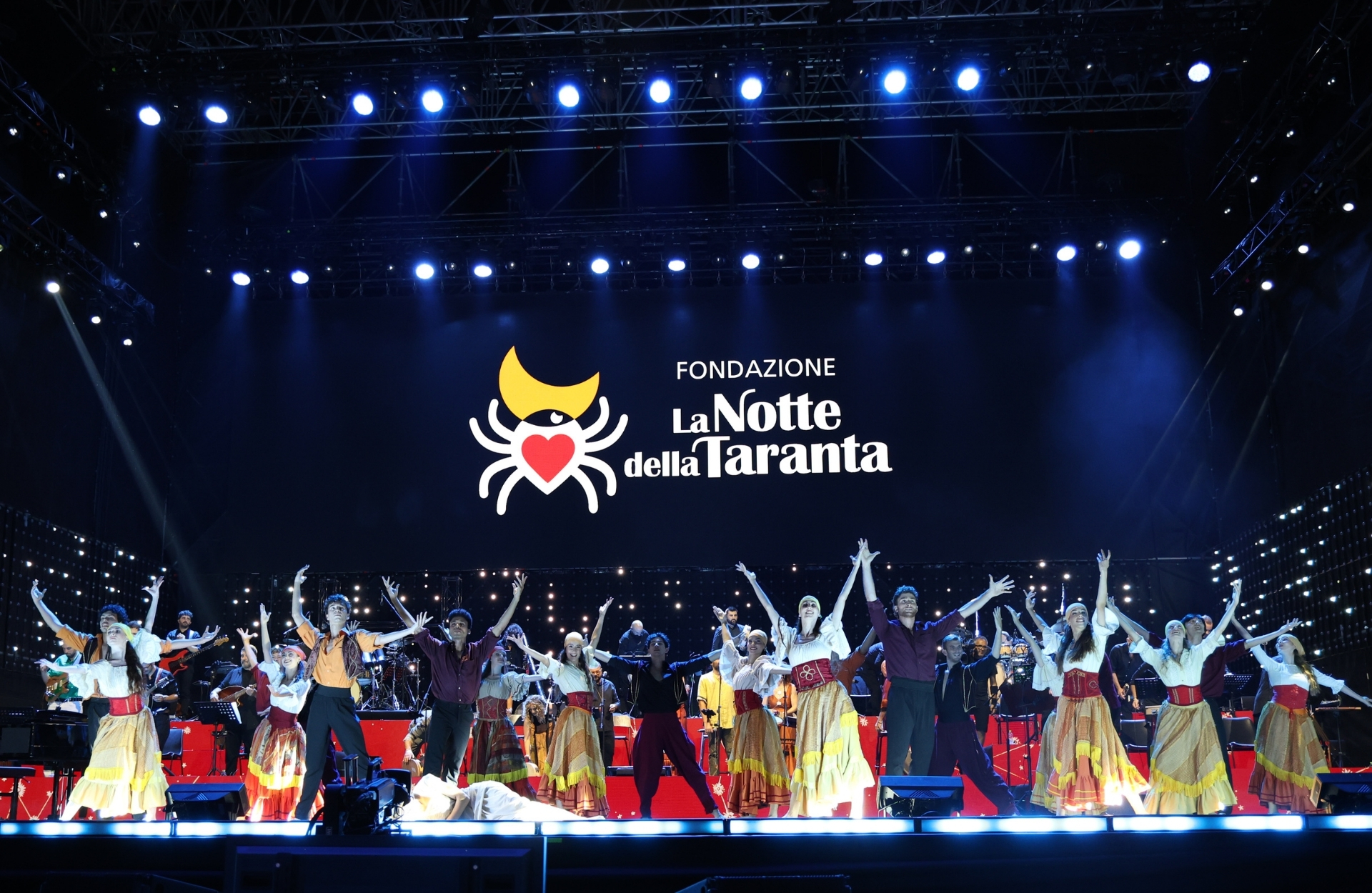 MMA 26-27-Orchestra Popolare La Notte della Taranta 9